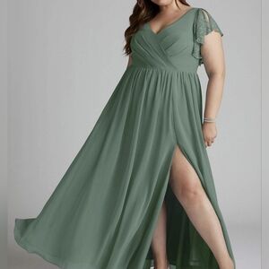Azazie Zella Elegant Green Women's Dress Party Wedding Sz 22 Flowy Formal Fairy